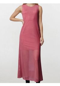 Sinsay - Długa sukienka we wzór kwiatowy - różowy. Kolor: różowy. Wzór: kwiaty. Długość: maxi