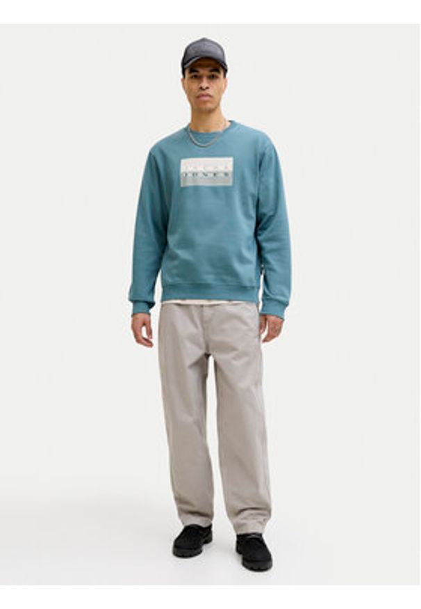 Jack & Jones Bluza Fusion 12289807 Niebieski Relaxed Fit. Kolor: niebieski. Materiał: syntetyk, bawełna