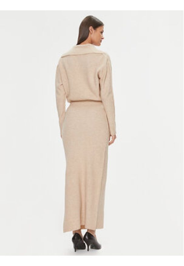 Patrizia Pepe Sukienka dzianinowa 2A2618/K139-B778 Beżowy Regular Fit. Kolor: beżowy. Materiał: syntetyk