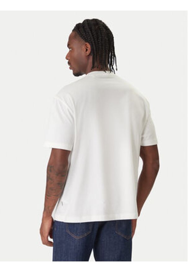 Guess Jeans T-Shirt M6RI45 K8HM0 Biały Oversize. Kolor: biały. Materiał: bawełna