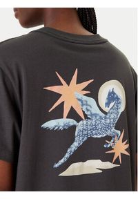RVCA T-Shirt Pegasus EVJZT00165 Czarny Easy Fit. Kolor: czarny. Materiał: bawełna #5