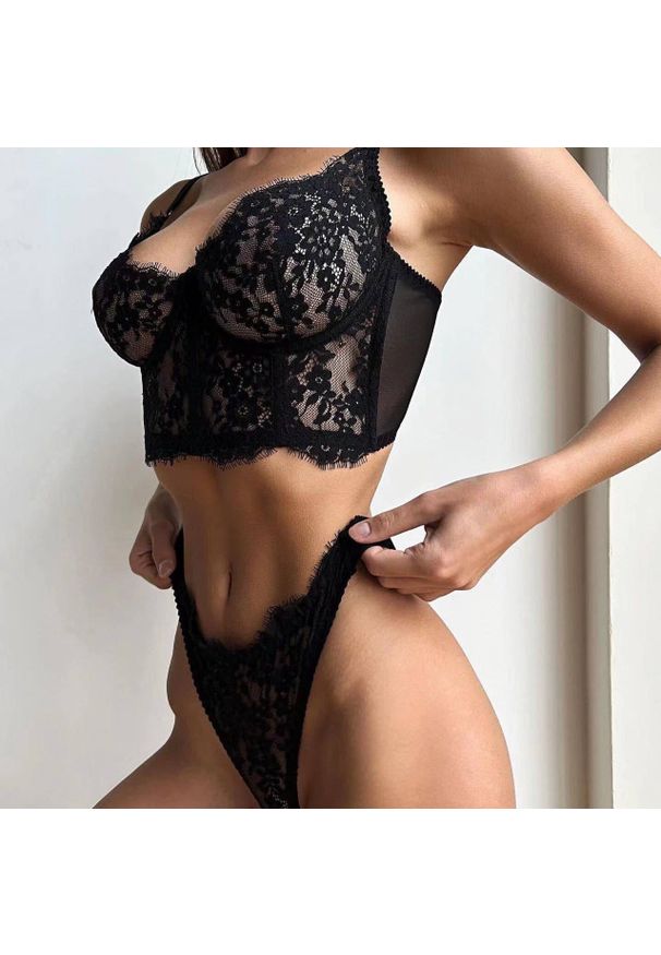 Intica - Komplet bielizny z koronki na specjalne okazje Azalea. Kolor: biały. Materiał: koronka. Wzór: koronka