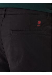 Hugo - HUGO Szorty materiałowe Gregry 50559604 Czarny Slim Fit. Kolor: czarny. Materiał: bawełna #2
