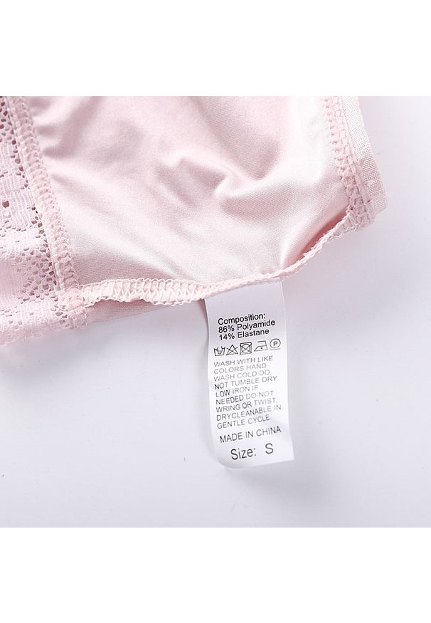 Intica - Figi damskie koronkowe z ozdobnymi paseczkami Anfisa. Kolor: różowy. Materiał: koronka