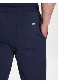 Tommy Jeans Spodnie dresowe DM0DM16782 Granatowy Slim Fit. Kolor: niebieski. Materiał: bawełna, dresówka