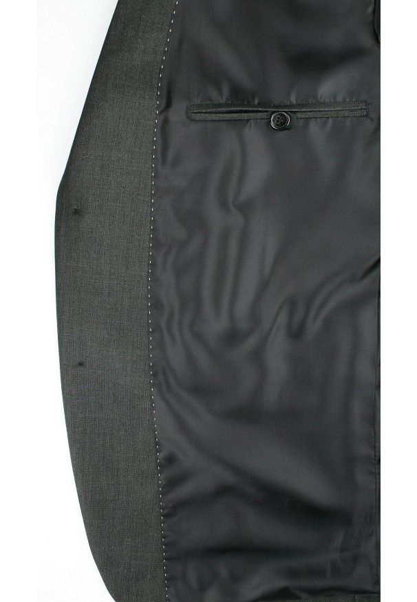 Casino - Garnitur Dwuczęściowy Grafit, Elegancki, Zapinany na Dwa Guziki, Spodnie w Kant, Ciemny Szary-CASINO. Kolor: szary. Materiał: poliester, wiskoza