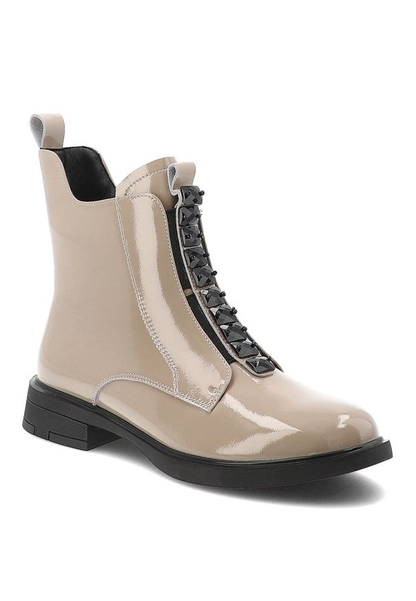 Beżowe Botki S.Barski Lakierowane Modne Buty Damskie. Kolor: beżowy. Materiał: lakier. Wzór: aplikacja. Sezon: zima, jesień. Styl: elegancki