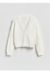 Reserved - Dzianinowy kardigan - biały. Kolor: biały. Materiał: dzianina