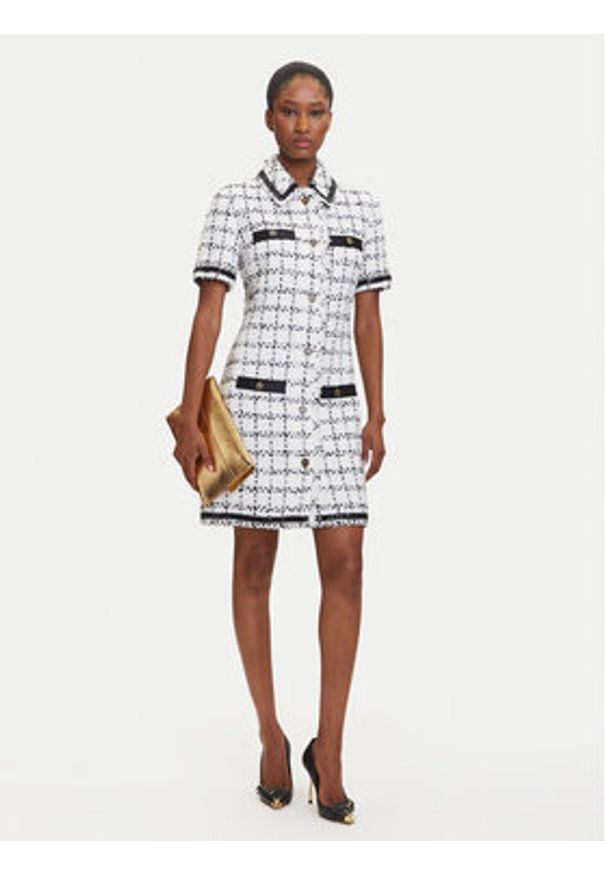 Karl Lagerfeld - KARL LAGERFELD Sukienka dzianinowa A3W13031 Écru Regular Fit. Typ kołnierza: dekolt w karo. Materiał: syntetyk