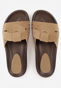 Renee - Ciemnobeżowe Klapki z Przekładanymi Paskami i Ozdobnymi Nitami Talysha. Okazja: na co dzień, na imprezę. Kolor: beżowy. Materiał: skóra, koronka. Sezon: lato. Styl: casual, elegancki #2