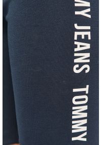 Tommy Jeans - Szorty. Kolor: niebieski. Materiał: materiał. Wzór: nadruk #4