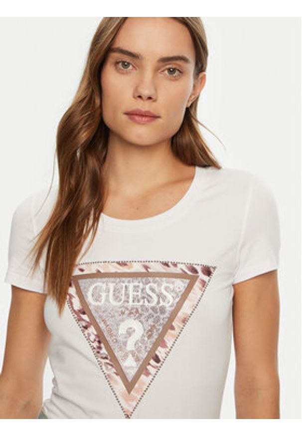 Guess T-Shirt W5RI22 J1314 Biały Regular Fit. Kolor: biały. Materiał: bawełna