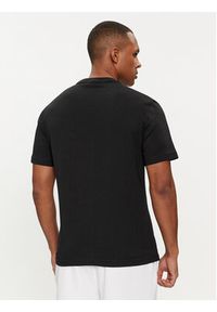 Calvin Klein T-Shirt Degrade Logo K10K112501 Czarny Regular Fit. Kolor: czarny. Materiał: bawełna
