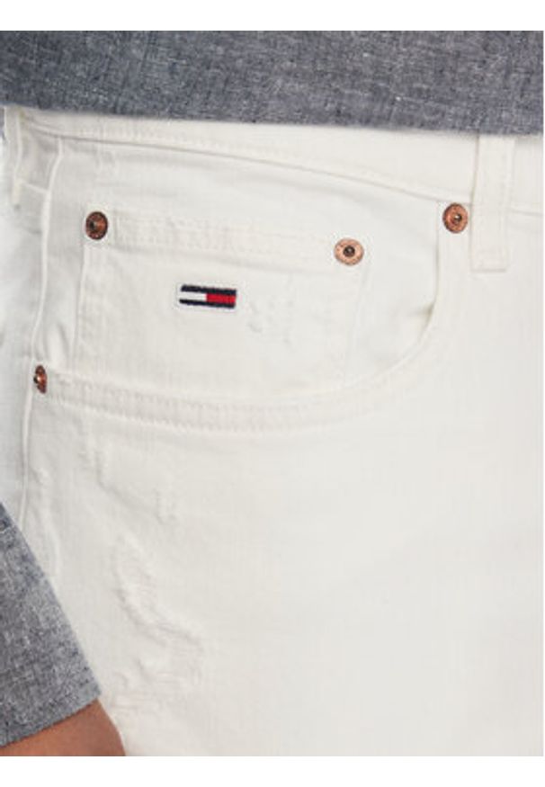 Tommy Jeans Jeansy Ryan DM0DM18761 Biały Straight Fit. Kolor: biały