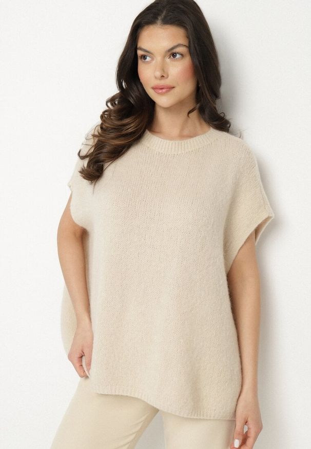 Born2be - Beżowy Sweter z Bawełną o Kroju Nietoperza Nilanissea. Okazja: na co dzień, na spotkanie biznesowe, do pracy. Kolor: beżowy. Materiał: bawełna. Styl: biznesowy, elegancki, casual