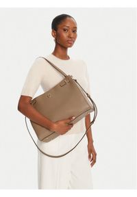 BOSS Torebka Beyond 50547714 Beżowy. Kolor: beżowy. Materiał: skórzane #1