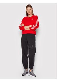 Adidas - adidas Bluza adicolor Classics HC2063 Czerwony Relaxed Fit. Kolor: czerwony. Materiał: bawełna