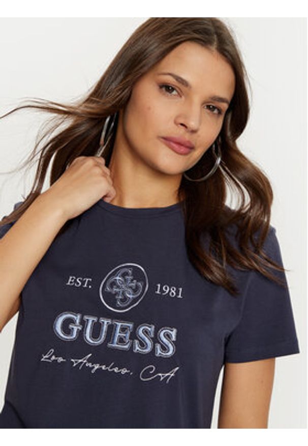 Guess T-Shirt V5RI05 J1314 Granatowy Regular Fit. Kolor: niebieski. Materiał: bawełna