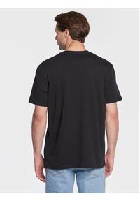 Wrangler T-Shirt W70SD3101 112321343 Czarny Regular Fit. Kolor: czarny. Materiał: bawełna #3