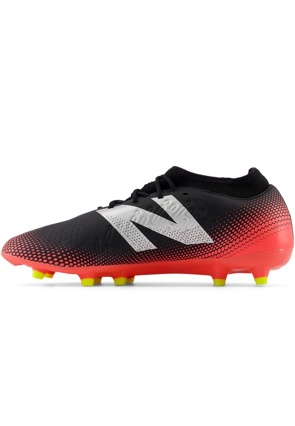 Korki męskie New Balance TEKELA MAGIQUE FG V4+ ST3FR45 - czerwone. Kolor: niebieski. Materiał: materiał, syntetyk. Szerokość cholewki: normalna. Sport: piłka nożna
