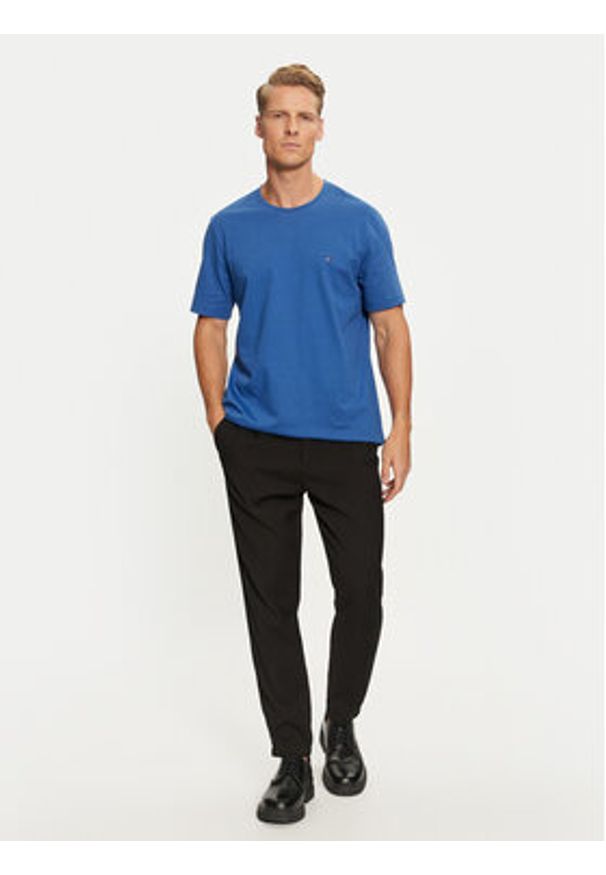 TOMMY HILFIGER - Tommy Hilfiger T-Shirt Essential MW0MW37267 Niebieski Regular Fit. Kolor: niebieski. Materiał: bawełna