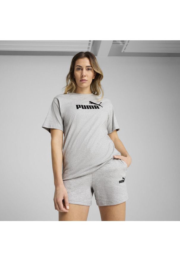 Puma - Damska luźna koszulka Essentials z logo No.1 PUMA Light Gray Heather. Kolor: czarny, szary, wielokolorowy. Materiał: guma. Wzór: nadruk. Sport: fitness