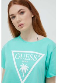Guess t-shirt bawełniany kolor zielony. Kolor: zielony. Materiał: bawełna. Długość rękawa: krótki rękaw. Długość: krótkie. Wzór: nadruk #3