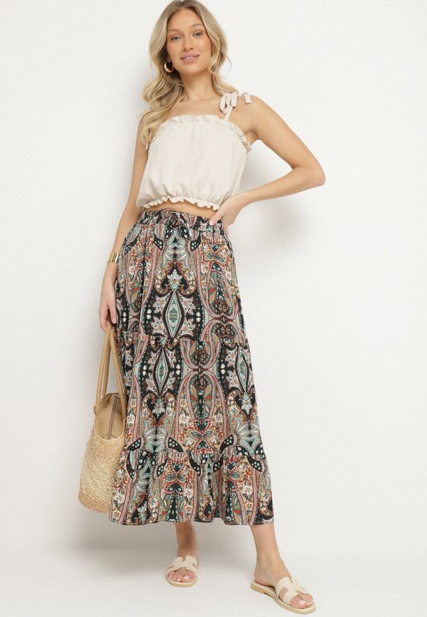 Born2be - Beżowo-Czarna Wiskozowa Spódnica ze Wzorem Paisley Ellishea. Okazja: na co dzień. Kolor: beżowy. Materiał: wiskoza. Wzór: paisley. Styl: elegancki, boho, casual