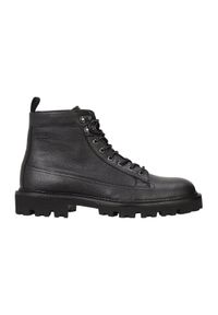 BOSS Trapery Julyo 50552581 Czarny. Kolor: czarny. Materiał: skóra