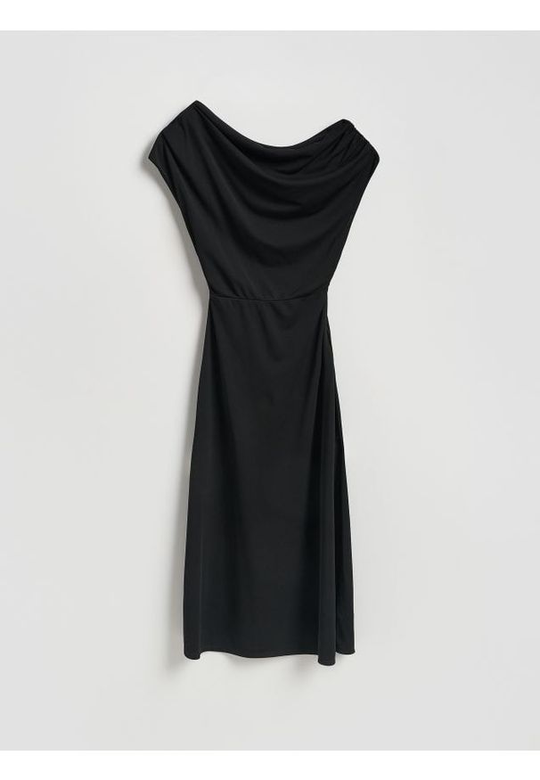 Reserved - Sukienka midi - czarny. Kolor: czarny. Materiał: dzianina. Wzór: gładki. Styl: klasyczny. Długość: midi