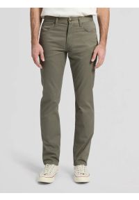 Lee - MESKIE SPODNIE LEE DAREN LICHEN OLIVE 112376405 #1