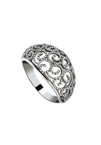 Polcarat Design - Srebrny pierścionek oksydowany PK 2083. Materiał: srebrne. Kolor: srebrny. Wzór: ażurowy #1