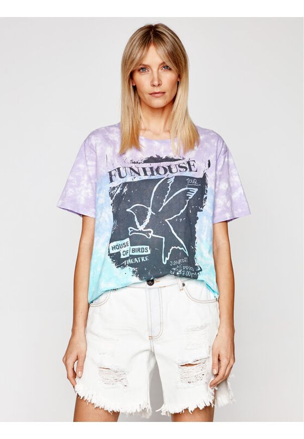 One Teaspoon T-Shirt Fun House Boyfriend Tee 23903 Niebieski Boyfriend Fit. Kolor: niebieski. Materiał: bawełna