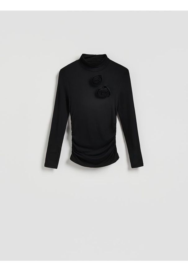 Reserved - Longsleeve z ozdobną aplikacją - czarny. Kolor: czarny. Materiał: wiskoza, dzianina. Długość rękawa: długi rękaw. Wzór: aplikacja
