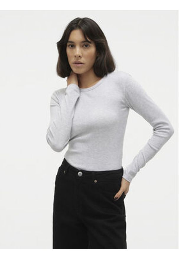 Vero Moda Bluzka Chloe 10306897 Szary Slim Fit. Kolor: szary. Materiał: bawełna