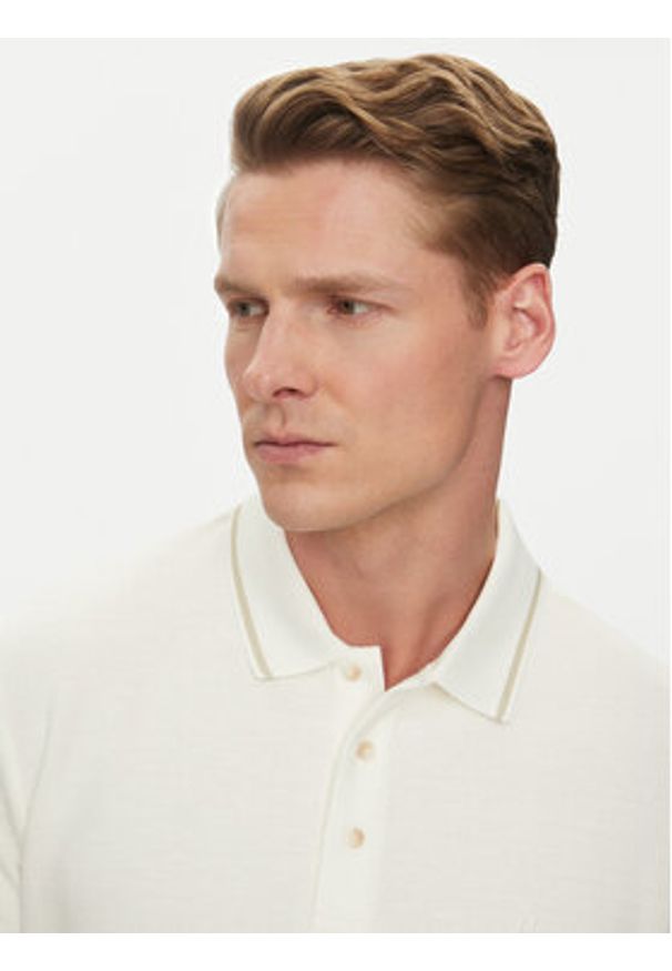 Marciano Guess Polo 5GHP08 6322A Écru Regular Fit. Typ kołnierza: polo. Materiał: bawełna