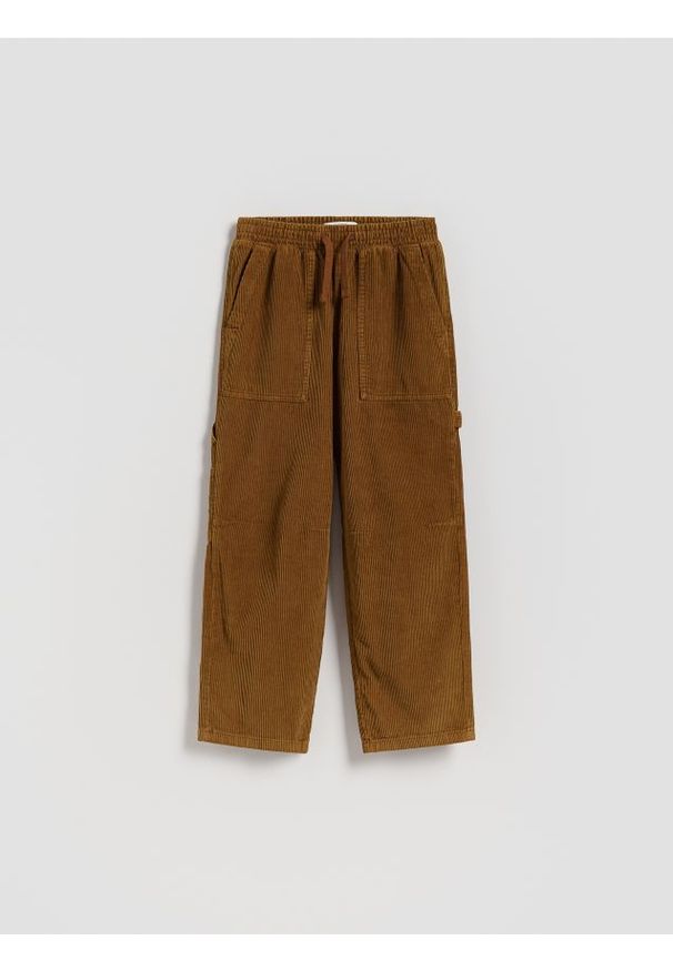 Reserved - Sztruksowe spodnie - brązowy. Kolor: brązowy. Materiał: sztruks