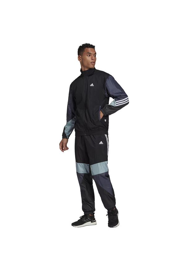 Adidas - Dres męskie adidas Future Retro Woven. Kolor: czarny. Materiał: dresówka. Sport: fitness