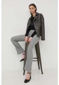 Guess ramoneska damska kolor szary przejściowa. Okazja: na co dzień. Kolor: szary. Styl: casual #5