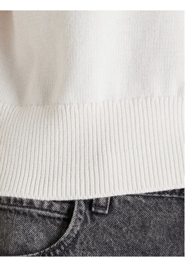 Calvin Klein Jeans Sweter Chunky LV044E306G Beżowy Regular Fit. Kolor: beżowy. Materiał: bawełna