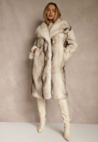Renee - Biały Płaszcz Futerko o Prostym Kroju z Szerokim Kołnierzem Ezilana. Kolor: biały. Materiał: futro. Styl: elegancki #5