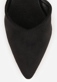 Renee - Czarne Czółenka Vices na Słupku ze Skórzaną Wkładką Ozdobione Paskami Learelia. Zapięcie: pasek. Kolor: czarny. Materiał: skóra. Wzór: aplikacja. Obcas: na słupku. Wysokość obcasa: średni #7