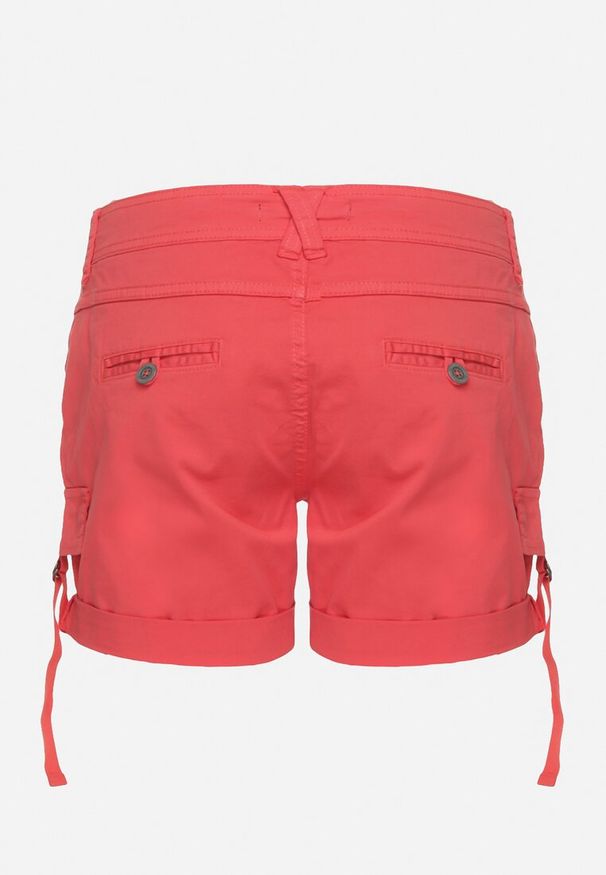 Born2be - Czerwone Bawełniane Szorty z Ozdobnymi Kieszeniami i Wiązaniem Liralisea. Okazja: na co dzień. Kolor: czerwony. Materiał: bawełna. Styl: elegancki, casual, klasyczny