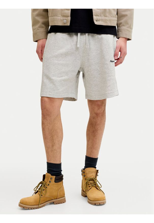 Jack & Jones Szorty sportowe Karl Norrebro 12292565 Écru Regular Fit. Kolor: kremowy. Materiał: bawełna. Styl: sportowy