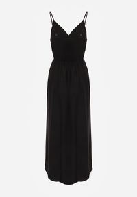 Born2be - Czarna Sukienka z Wiskozy Amanita. Okazja: na co dzień. Kolor: czarny. Wzór: kolorowy, jednolity. Typ sukienki: kopertowe. Materiał: wiskoza. Długość rękawa: na ramiączkach. Sezon: lato. Styl: casual. Długość: maxi #8