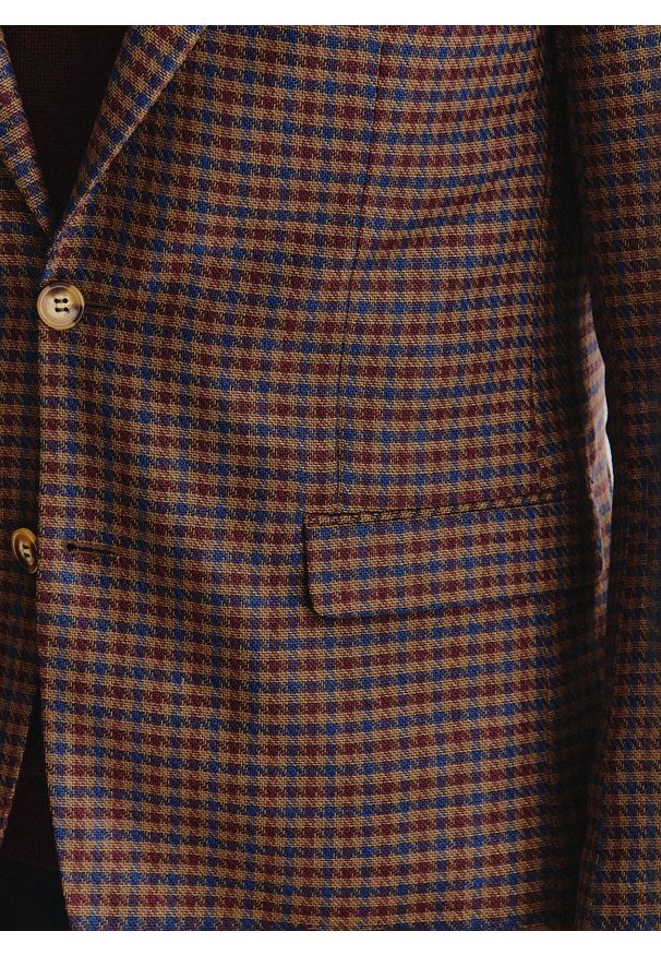 Pako Lorente - PAKO LORENTE – Brązowa marynarka w drobną kratę. Kolor: brązowy. Materiał: poliester, wiskoza, elastan. Sezon: jesień