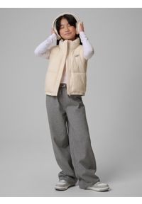 4f - 4F Bezrękawnik z wypełnieniem syntetycznym dziewczęcy - beżowy 146 (10-11 lat). Okazja: na spacer, na co dzień, na uczelnię. Typ kołnierza: kołnierzyk stójkowy. Kolor: beżowy. Materiał: syntetyk. Długość rękawa: bez rękawów. Sezon: lato. Styl: casual #2