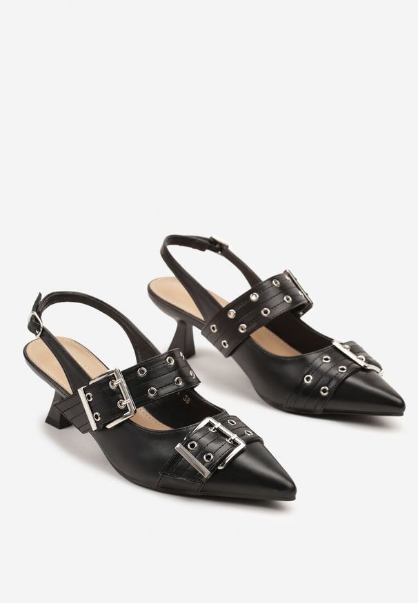 Renee - Czarne Sandały Slingback na Kaczuszce Zdobione Nitami i Klamrami Leaelia. Okazja: na co dzień. Zapięcie: klamry. Kolor: czarny. Wzór: aplikacja. Obcas: na szpilce. Styl: elegancki, casual