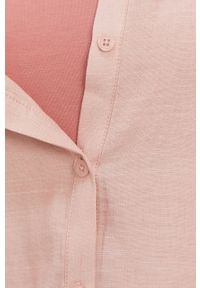 Vila Koszula damska kolor różowy regular. Okazja: na co dzień. Kolor: różowy. Materiał: tkanina, materiał, wiskoza. Długość rękawa: długi rękaw. Długość: długie. Wzór: gładki. Styl: casual #5