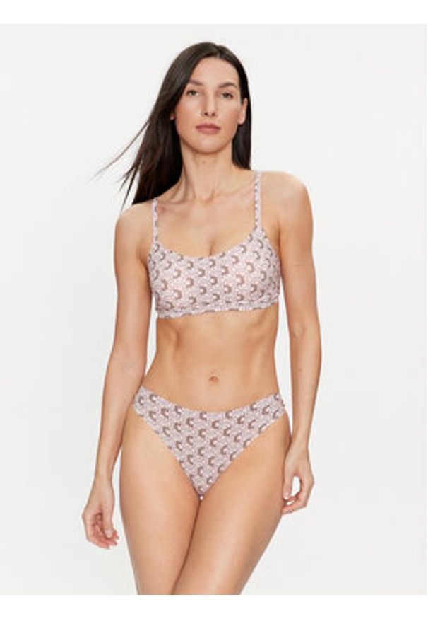 Chantelle Stringi Soft Stretch C11D90 Beżowy. Kolor: beżowy. Materiał: syntetyk